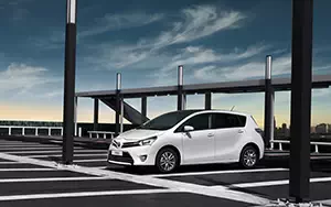   Toyota Verso - 2013