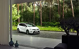   Toyota Verso - 2013