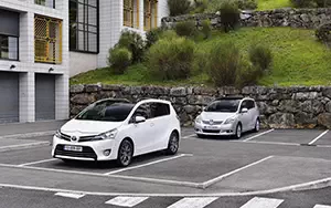   Toyota Verso - 2013