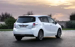   Toyota Verso - 2013