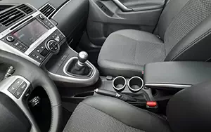   Toyota Verso - 2013
