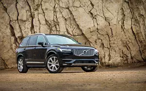   Volvo XC90 T6 Inscription US-spec - 2015