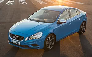   Volvo S60 T6 AWD R-Design - 2013