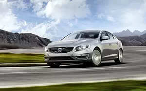  Volvo S60 - 2014