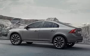   Volvo S60 T5 AWD Cross Country - 2016