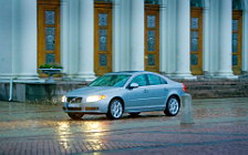   Volvo S80 - 2008