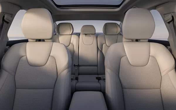   Volvo S90 T8 Recharge - 2025