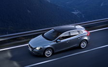   Volvo V40 - 2013