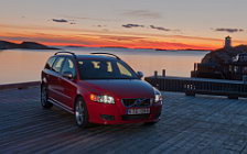   Volvo V50 R-Design - 2011