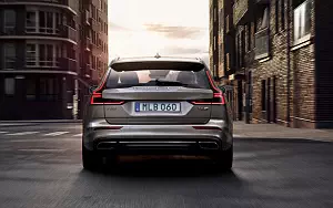   Volvo V60 T6 AWD Inscription - 2018