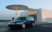   Volvo V70 T5 - 2005