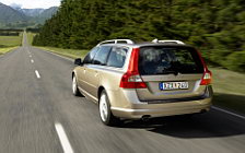   Volvo V70 - 2008