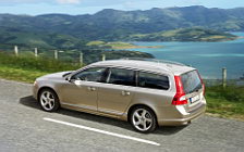   Volvo V70 - 2008