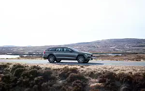  Volvo V90 T6 Cross Country - 2016
