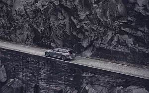   Volvo V90 B6 Cross Country - 2020