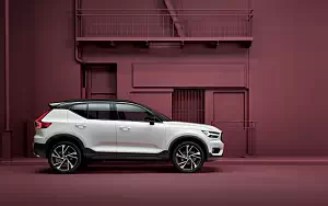   Volvo XC40 T5 R-Design - 2017