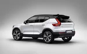   Volvo XC40 T5 R-Design - 2017