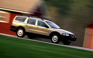   Volvo V70 XC - 2001