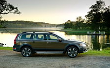   Volvo XC70 - 2012